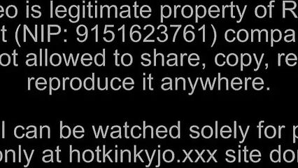 Рука по локоть вошла в анал подружки