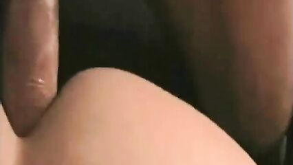 Кавказская шлюшка подружка на двоих