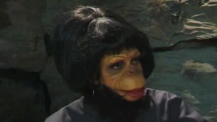 Планета обезьян | Planet of the Babes (2001) порно кино