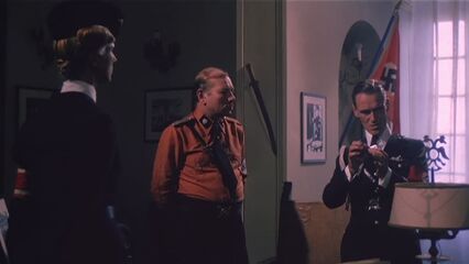 Женщины, депортированные в специальный лагерь СС (1976)